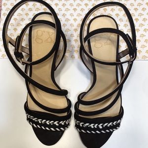 Black strap wrapped heels Gwen Stefani